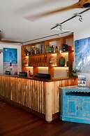 Pearl Beach Hotel