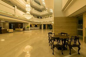 Howard Plaza - The Fern Agra