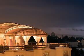 Howard Plaza - The Fern Agra