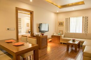 Howard Plaza - The Fern Agra