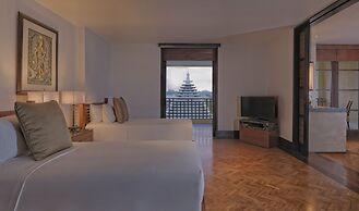 The Legian Seminyak, Bali