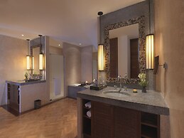 The Legian Seminyak, Bali