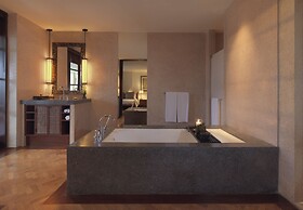 The Legian Seminyak, Bali