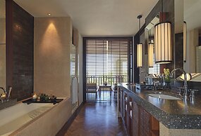 The Legian Seminyak, Bali