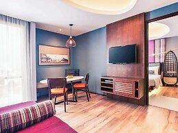 Mercure Surabaya Grand Miram
