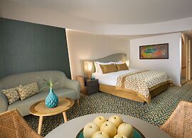 Dan Eilat