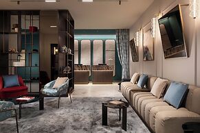 Puccini Hotel Milan, Tapestry Collection by Hilton