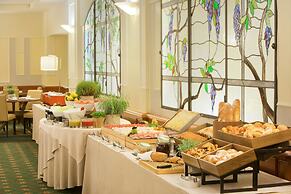 Starhotels Business Palace