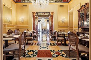 Eurostars Centrale Palace