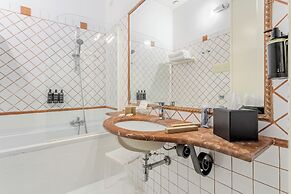 Eurostars Centrale Palace