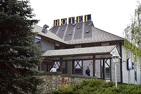 Airport Hotel Mara
