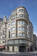 City Hotel