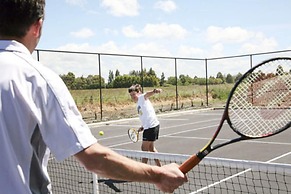 Commodore Airport Hotel