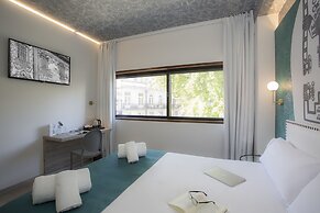 Casual Inca Porto Hotel