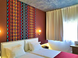 Casual Inca Porto Hotel