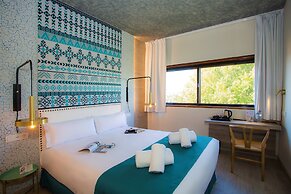 Casual Inca Porto Hotel
