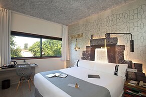 Casual Inca Porto Hotel