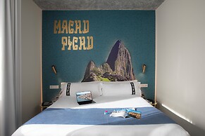 Casual Inca Porto Hotel