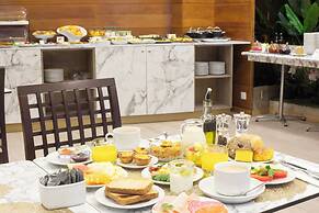 Casual Inca Porto Hotel