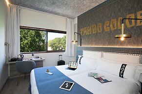 Casual Inca Porto Hotel