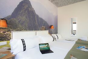 Casual Inca Porto Hotel