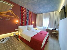 Casual Inca Porto Hotel