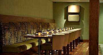 Garden Court Victoria Junction