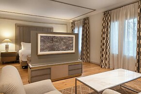 Grand Hotel Las Dunas, Autograph Collection