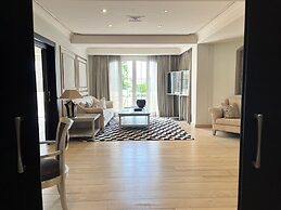 Las Dunas Grand Luxury Hotel