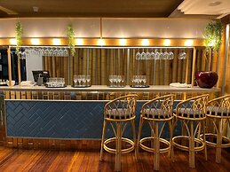 Las Dunas Grand Luxury Hotel