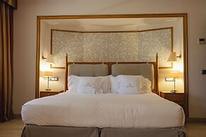 Las Dunas Grand Luxury Hotel