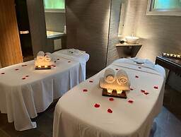 Las Dunas Grand Luxury Hotel