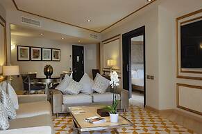 Las Dunas Grand Luxury Hotel