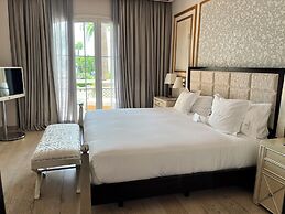 Las Dunas Grand Luxury Hotel