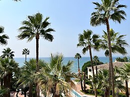 Las Dunas Grand Luxury Hotel