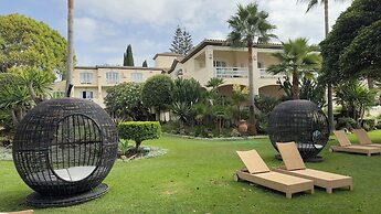 Las Dunas Grand Luxury Hotel