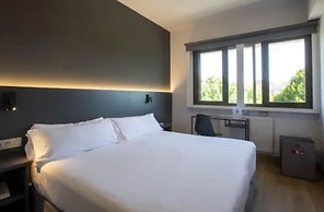 Hotel Sancho Ramírez