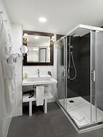 H10 Corregidor Boutique Hotel