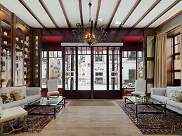 H10 Corregidor Boutique Hotel