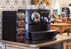 H10 Corregidor Boutique Hotel