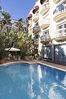 Hotel URH Sitges Playa