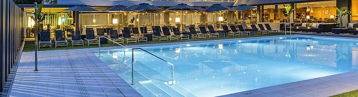 Hotel Astari