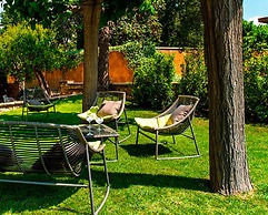 Hotel Astari