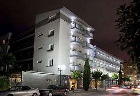 Hotel Astari
