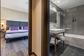 Hotel Astari
