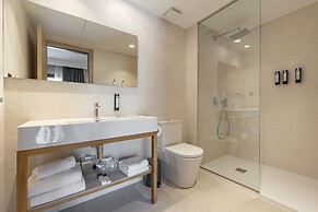 Hotel Astari