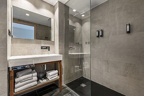 Hotel Astari