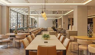 Hotel ILUNION Romareda