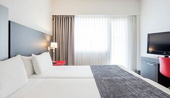 Hotel ILUNION Romareda