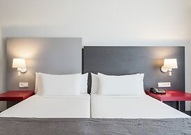 Hotel ILUNION Romareda